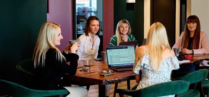 pr-thumb PR and communications